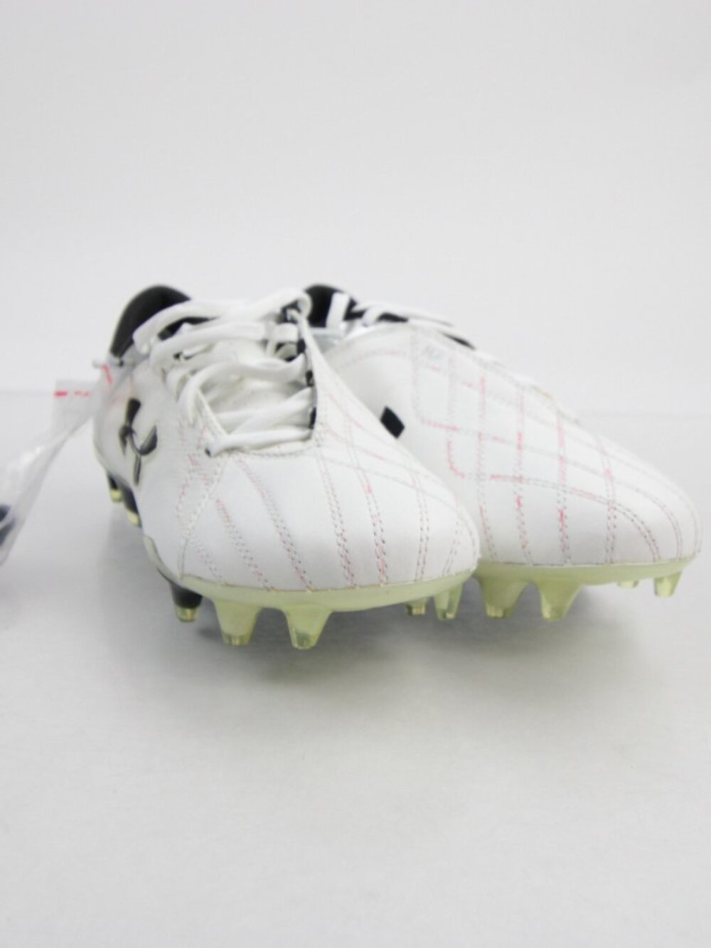 Women's Under Armour hydrastrike. Soccer cleats